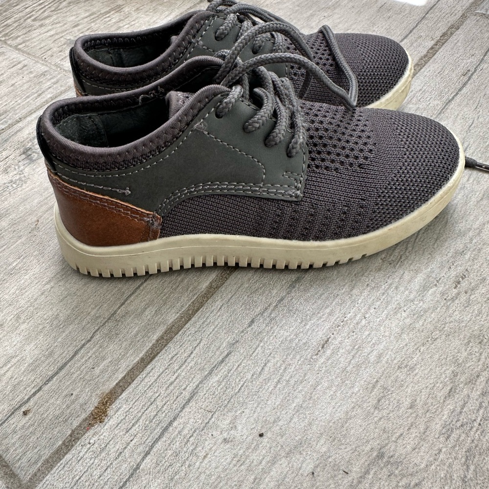 Steve Madden Charcoal and Taupe Sneakers